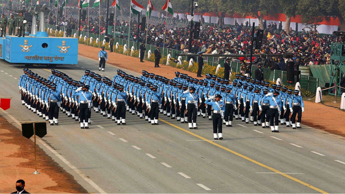 Republic Day Parade 2022: Indian Army to Showcase Evolution of Uniform &  Rifles