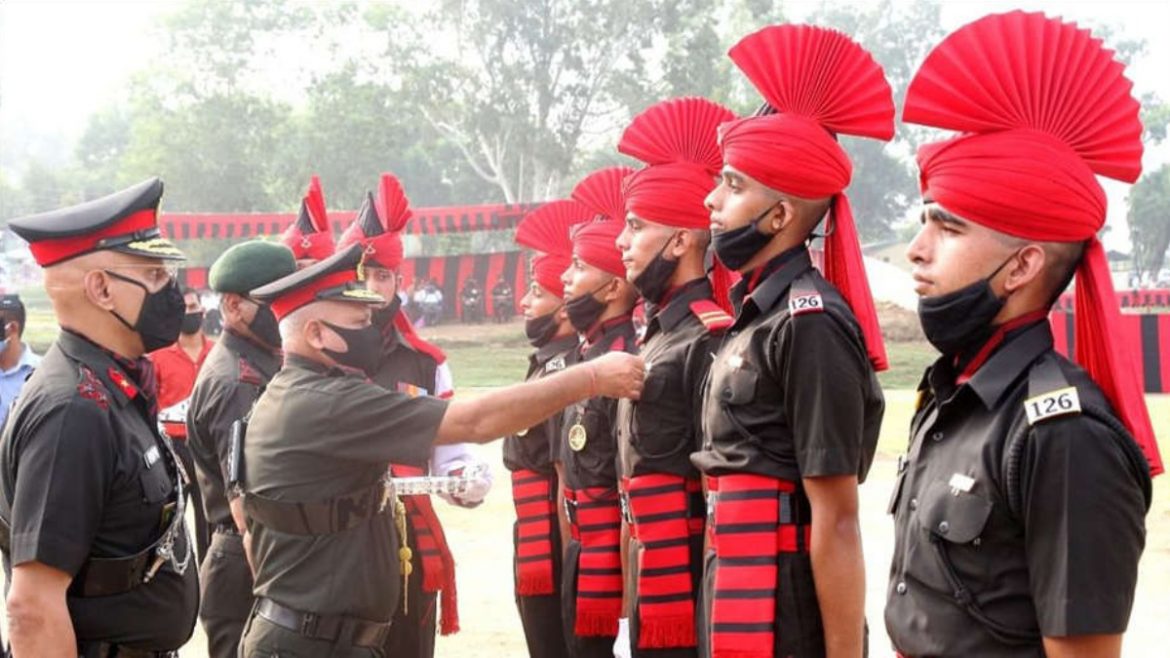 b6528b06_4923_P_2_mr-1