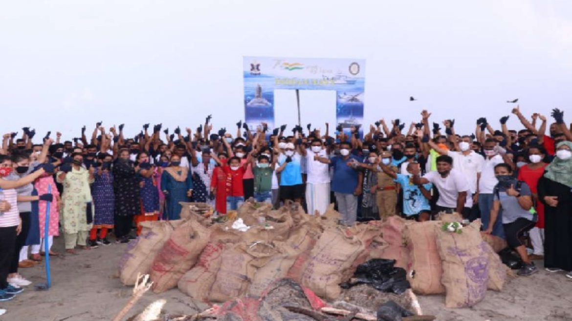 b6528b06_4923_P_6_mr-1